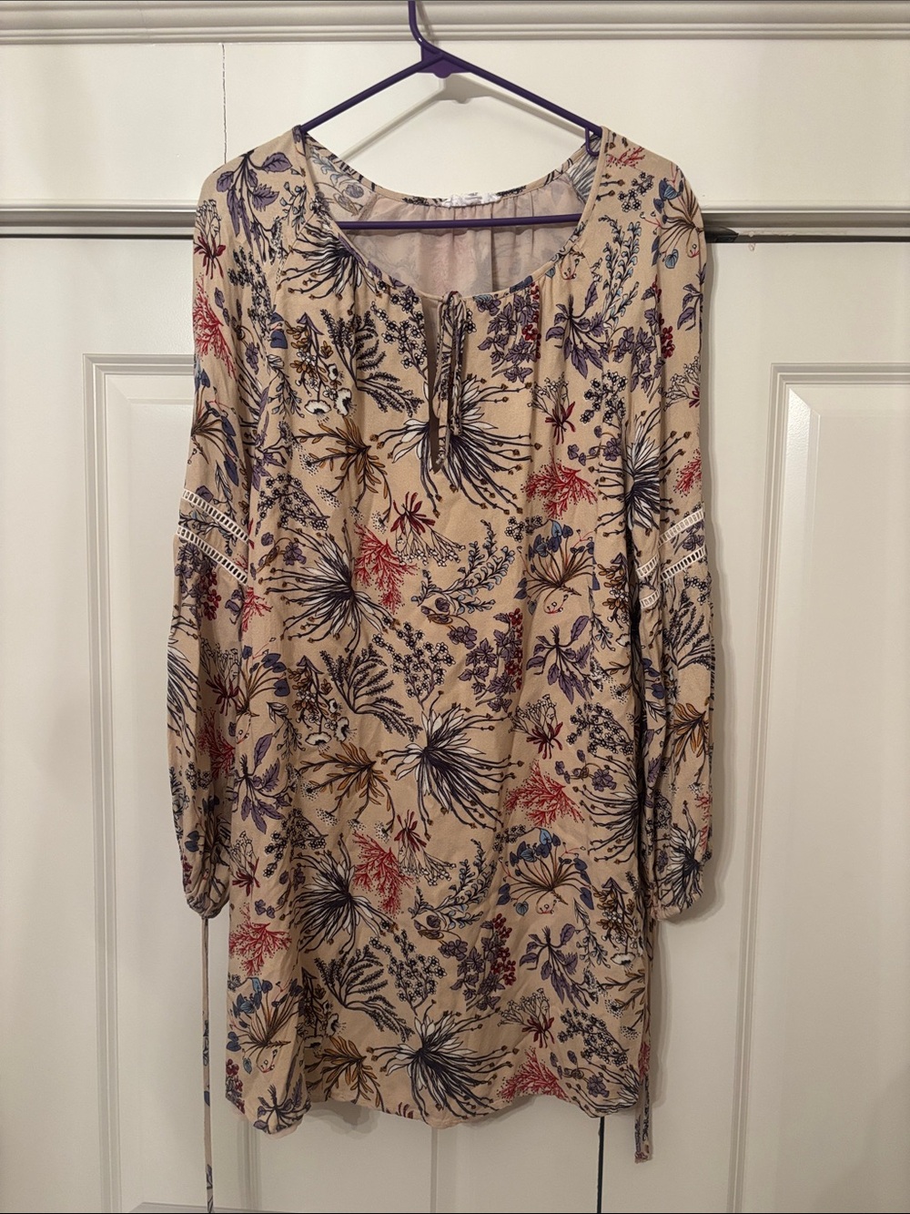 Socialite Beige Floral Long-Sleeve Tunic Dress